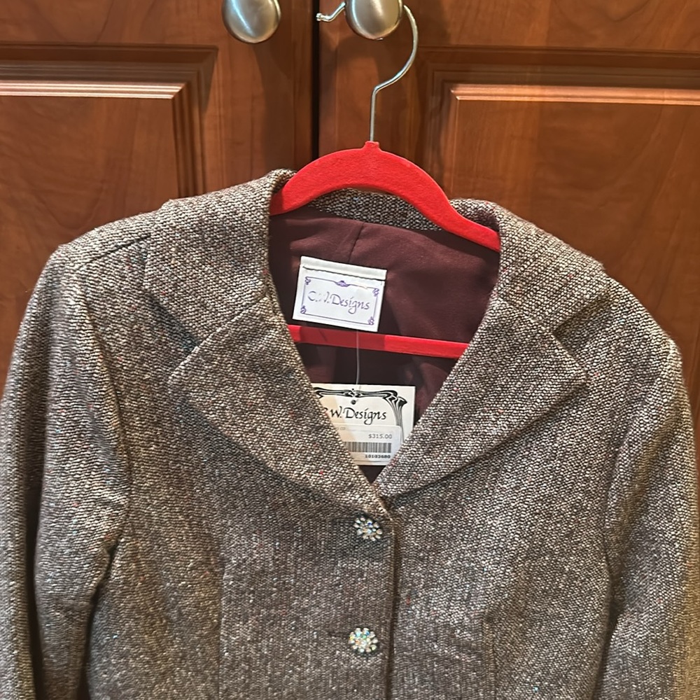 C.W. Designs Fancy Suit - Picture 3 of 8